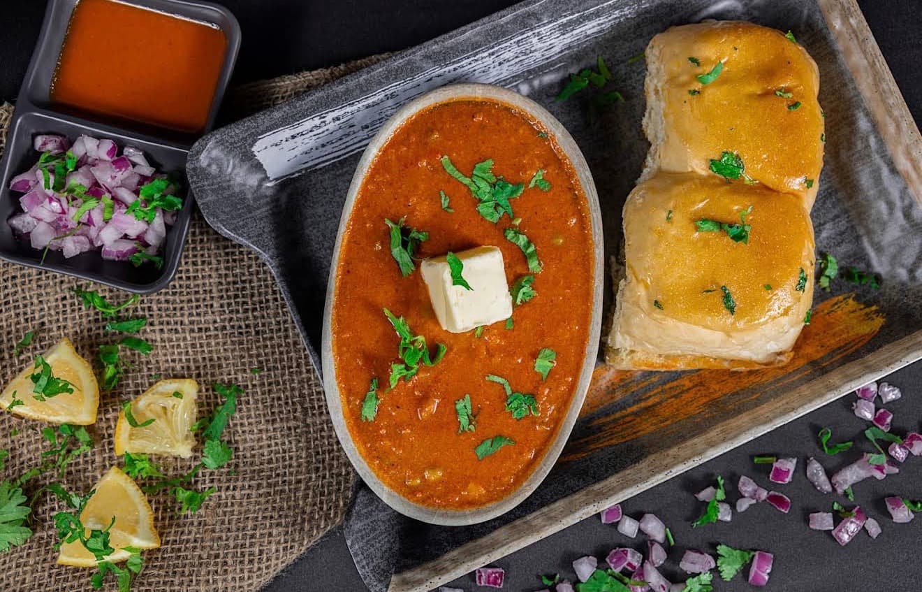 Gupshup - Eggs & Indian Street Food — photo 4